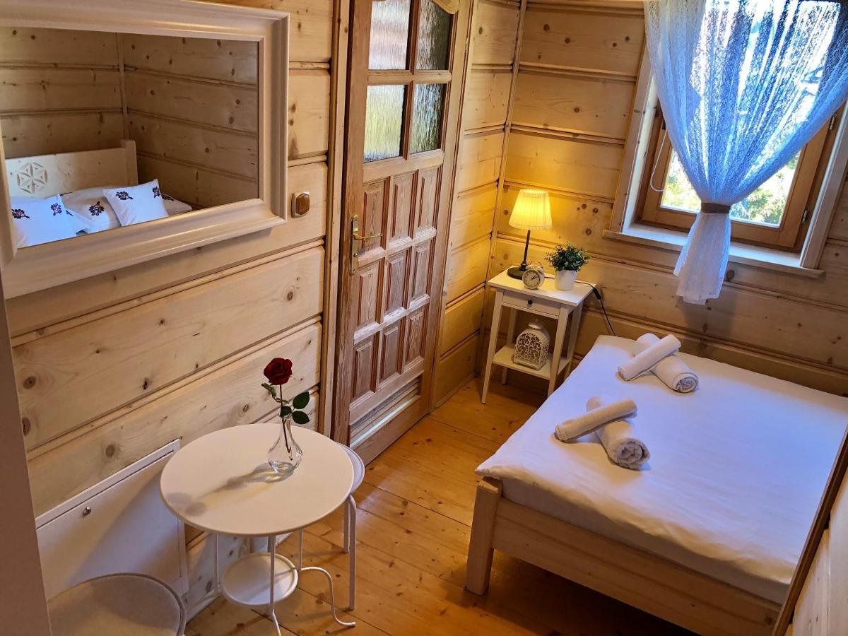 Bukowy Gosciniec Apartamento Poronin Exterior foto